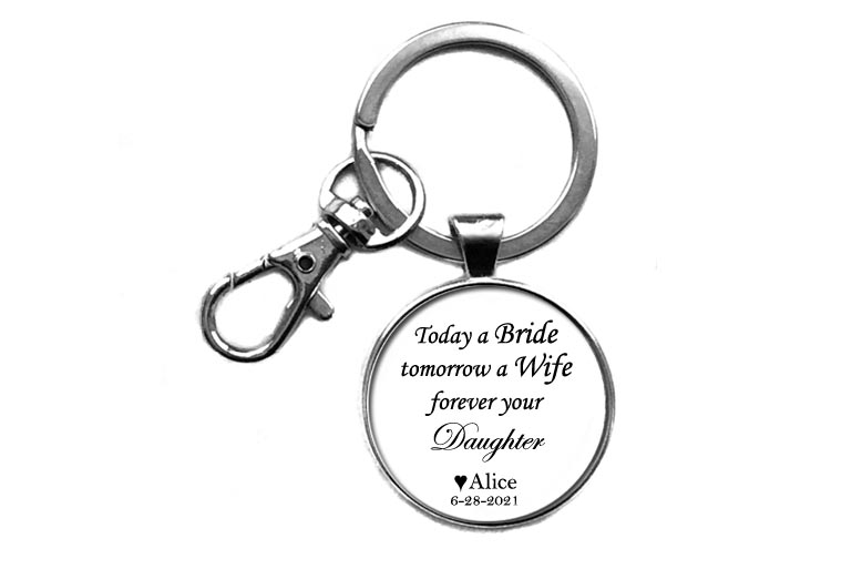 Father of the Bride Keychain with Personalized Quotes on Round Pendant 